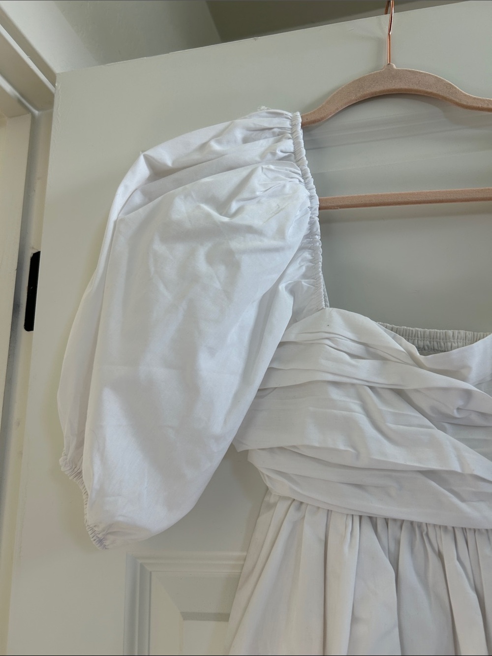 Abercrombie & Fitch White Puff-Sleeve Formal Dress - Picture 3 of 5
